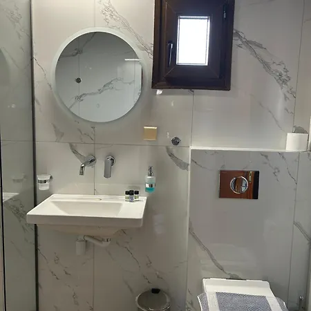 Apartahotel Oneiro Zois 3*